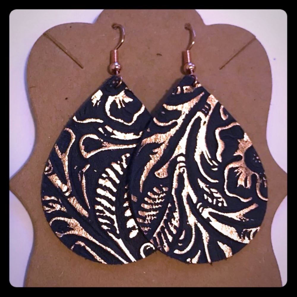 Navy/rose gold patterned leather earrings